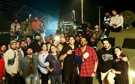 चोट लगने के बाद सेट पर वापस लौटे रोहित शेट्टी:सिद्धार्थ मल्होत्रा ने शेयर किया वीडियो, बोले- आप हम सभी के लिए एक प्रेरणा हैं