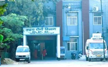 दुर्ग जिला अस्पताल में महीने भर में 999 ऑपरेशन माइनर व मेजर ऑपरेशन : 543 प्रसूता माताओं की हुई नार्मल डिलीवरी