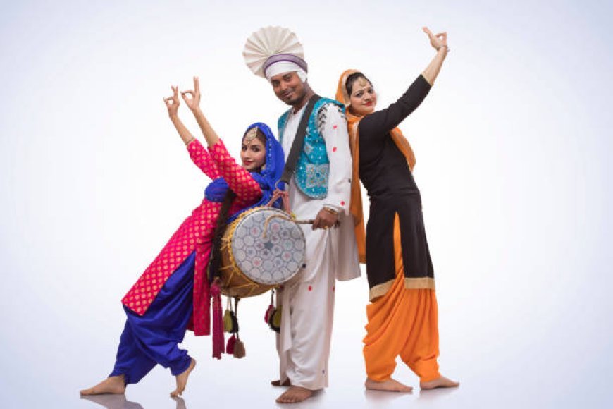 रायपुर में आज सेलिब्रेट होगी लोहड़ी:पंजाब से आए सिंगर करम राजपूत देंगे परफॉर्मेंस,