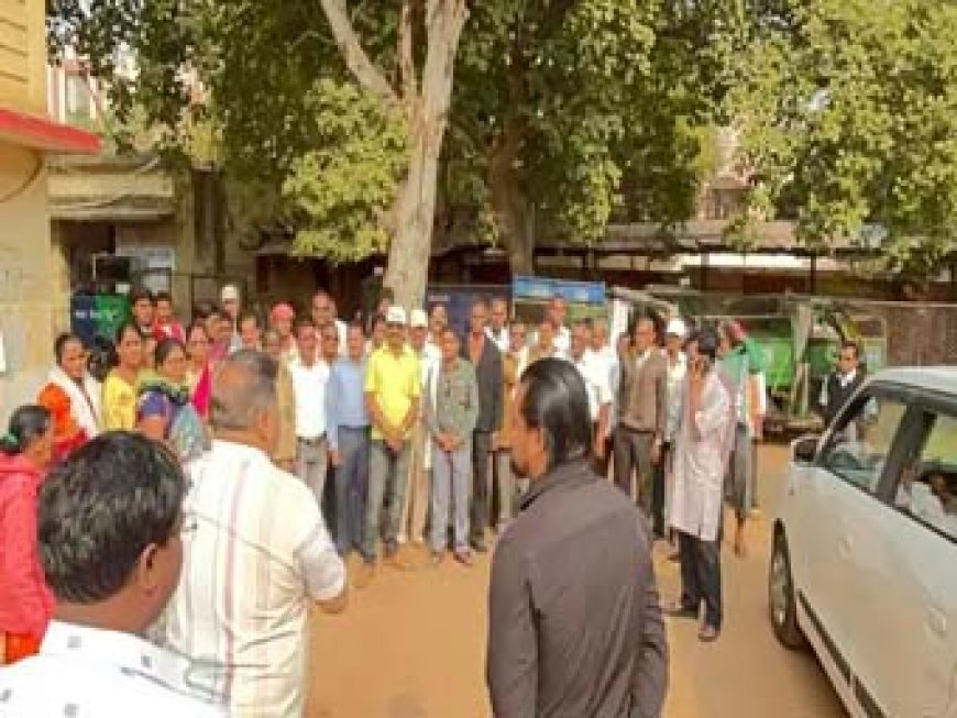 वेतन नहीं मिलने से आंदोलन की तैयारी में कर्मचारी:भिलाई निगम के कर्मियों को दो महीने से नहीं मिला वेतन, सीएम हाउस घेरने की चेतावनी