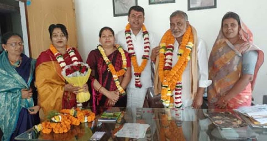 मुलाकात: भिलाई नगर निगम के नव नियुक्त उप नेता प्रतिपक्ष दया सिंह ने भिलाई भाजपा जिलाध्यक्ष बिचपुरिया से की मुलाकात