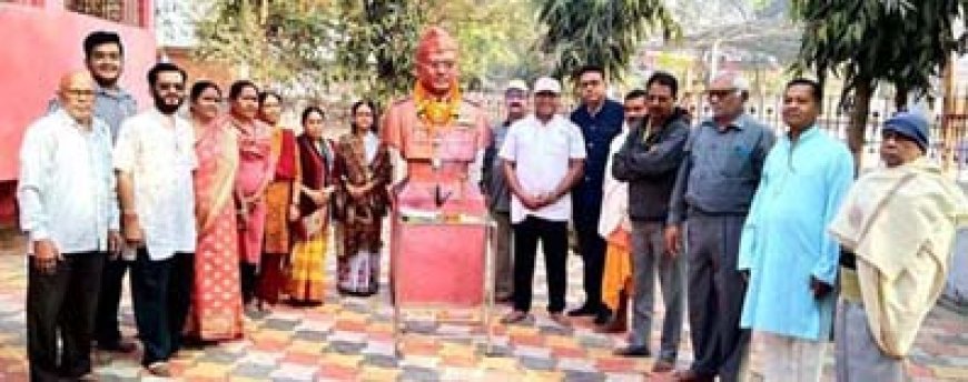 सुभाष चंद्र बोस जी की जयंती के उपलक्ष्य में 'पराक्रम दिवस 'के रूप में 126वीं जयंती हितैषी समाज सेवी संस्था कालीबाड़ी द्वारा धूमधाम से मनाई गई