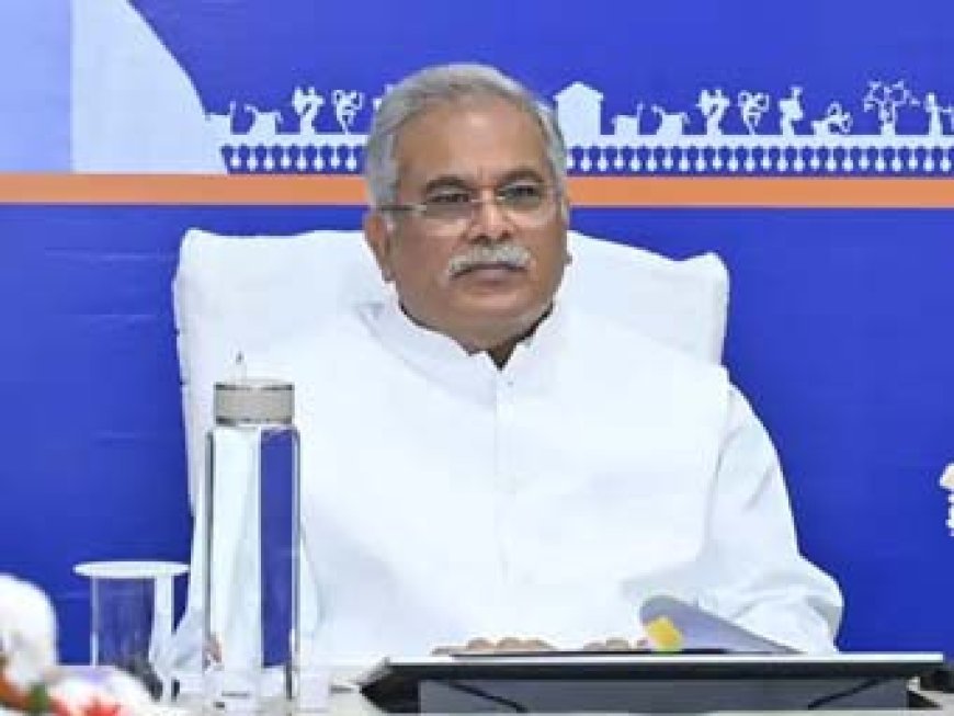 अवैध निर्माण के नियमितिकरण में देरी पर भड़के मुख्यमंत्री:.....कलेक्टरों को प्राथमिकता से निराकरण करने को कहा
