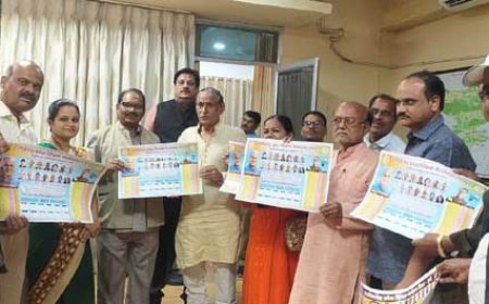 शिक्षा मंत्री को भेंट किये  शिक्षक फेडरेशन ने अपने 5 जिलों के कैलेण्डर