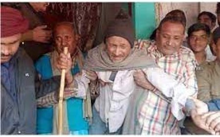 बुजुर्ग को 4 दिन से बिना खाना-पानी कमरे में बंद कर भागे बेटा-बहू, संपत्ति के लालच में हत्या की साजिश