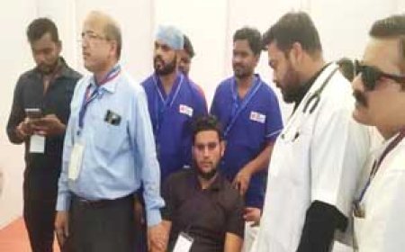 कांग्रेस महाधिवेशन में सुरक्षाकर्मी को आया अटैक:डॉक्टरों की टीम मौके पर पहुंची, किया उपचार