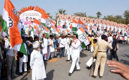 कांग्रेस पार्टी के 85वें महाअधिवेशन में श्रीमती सोनिया गांधी और राहुल गांधी भव्य स्वागत किया गया...अखिल भारतीय कांग्रेस कमेटी के राष्ट्रीय सचिव विकास उपाध्याय के नेतृत्व में हजारों कांग्रेस कार्यकर्ता एवं आम जनमानस के साथ हुआ भव्य स्वागत