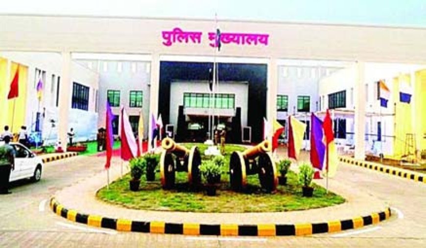 छत्तीसगढ़ में 4 IPS का तबादला:DIG पारुल माथुर को ACB से सशस्त्र पुलिस में सरगुजा भेजा गया, सारंगढ़-बिलाईगढ़ के SP बदले
