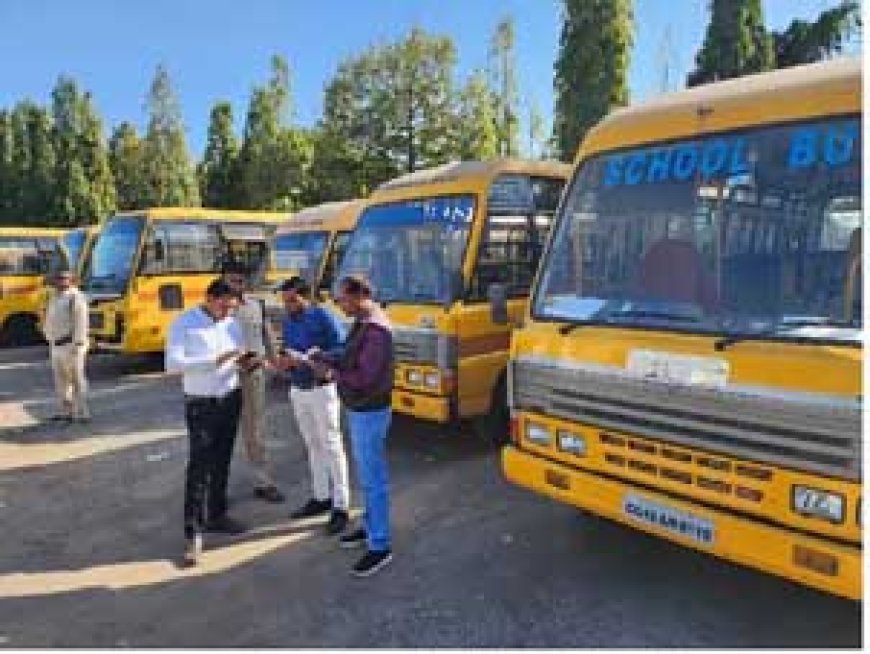 स्कूलों में पहुंचा RTO का उड़नदस्ता:जांच में 10 अनफिट बस जब्त, 14 पर डेढ़ लाख से अधिक का जुर्माना