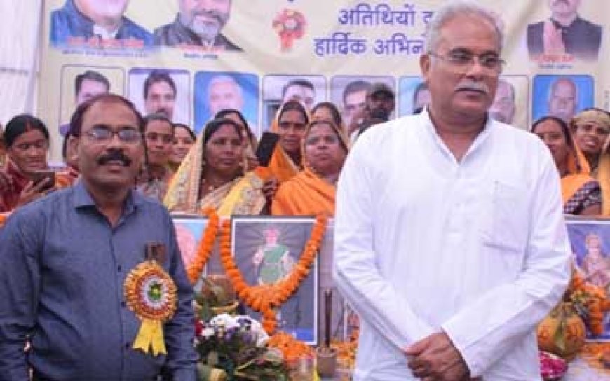 मुख्यमंत्री ने छत्तीसगढ़ मनवा कुर्मी क्षत्रिय समाज के सम्मेलन में दी बड़ी सौगात