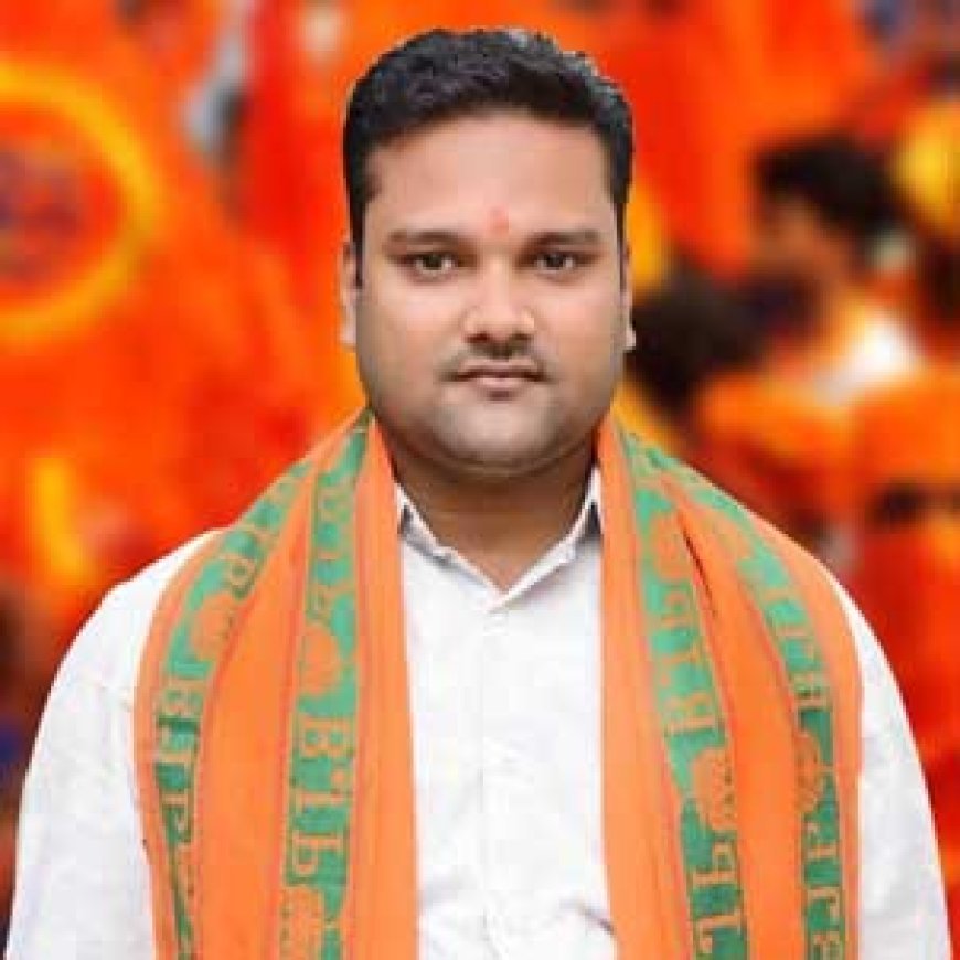 छत्तीसगढ़कांग्रेस अध्यक्ष खडगे के बयान पर भाजयुमो नेता का कटाक्ष-कहा यह 56 इंच छाती का ही असर है नेता अंकित ने दी कांग्रेस अध्यक्ष के बयान पर अपनी प्रतिक्रिया
