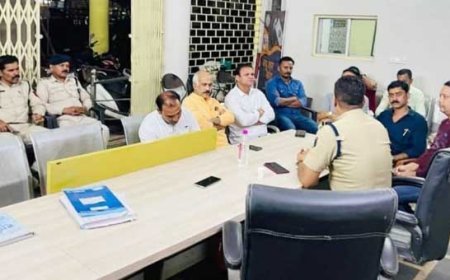 मोवा पंडरी थाने में होली के संबंध में हुई बैठक