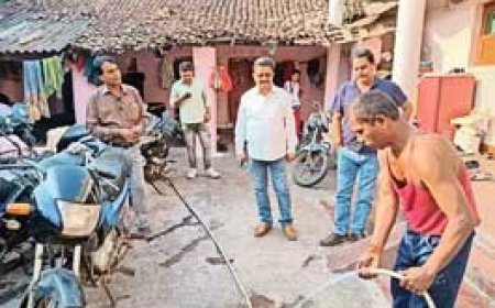 जल संकट...:शंकरपारा, उड़िया मोहल्ला और इंदिरा नगर में नल में पानी नहीं आ रहा, बोरिंग भी सूख गए