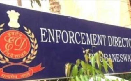  ED Breking Durg : दुर्ग के होटल व्यवसाई विनोद बिहारी के घर पहुंची ईडी, 4 गाड़ियों में सवार टीम ने सुबह दी दबिश