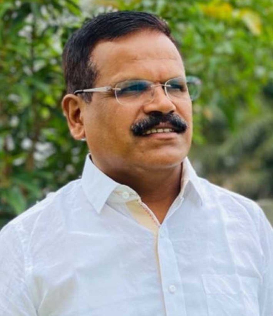 राजेंद्र साहू ने मूणत और बृजमोहन को दिया जवाब, कहा- सरकारी जमीन हड़पने वाले पूर्व मंत्री को गरीबों के लिए चिंता जताना शोभा नहीं देता, राजनीति चमकाने झूठ का सहारा ले रहे भाजपा नेता