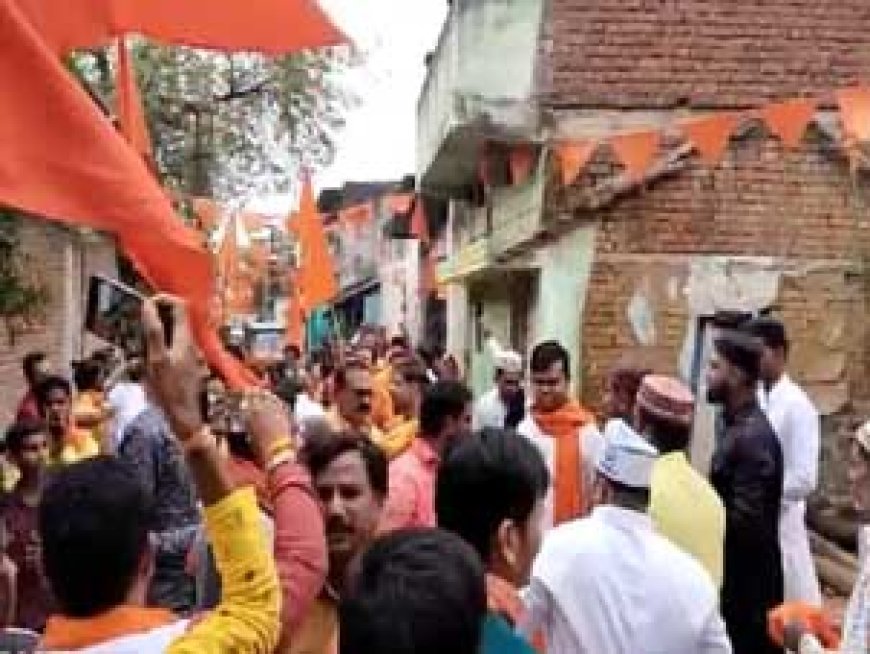 मुस्लिमों ने किया संतों का स्वागत:रविवार को होने वाली बड़ी धर्मसभा के लिए पहुंच रहे हैं साधु-महात्मा, हिंदु राष्ट्र की होगी बात