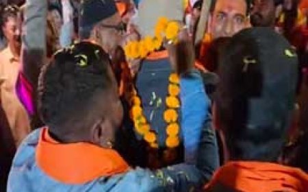 151 मंदिरों से निकली बजरंगबली की भव्य ध्वज यात्रा:डीजे की धुन में जमकर झूमे भक्त, झांकियां देखने उमड़ी भीड़