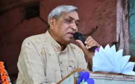 MLA अमितेश शुक्ल ने राहुल को बताया नया महात्मा गांधी:कहा- राहुल गांधी सत्य बोल रहे हैं और सत्य के प्रति उनकी निष्ठा है।