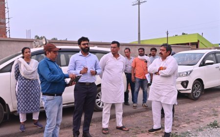 *अत्याधुनिक हार्डवेयर एंड सॉफ्टवेयर सुविधा सहित भिलाई में तैयार होगा बीपीओ, युवाओं को मिलेगा रोजगार, महिलाओं को रोजगार देने के लिए तैयार होगा गारमेंट फैक्ट्री, 1500 लोगों को रोजगार देने की तैयारी, विधायक देवेंद्र यादव, महापौर नीरज पाल एवं निगमायुक्त रोहित व्यास ने स्थल का किया निरीक्षण*