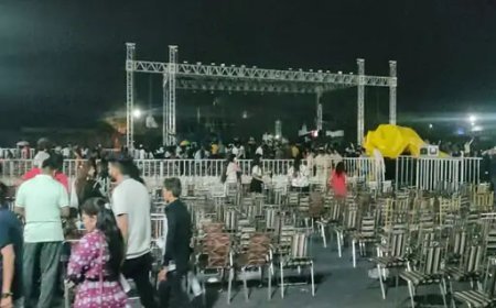 बारिश ने तोड़ा दर्शन रावल के फैंस का दिल:रद्द करना पड़ा कार्यक्रम, तेज हवाओं से पंडित प्रदीप मिश्रा के आयोजन का पंडाल उड़ा