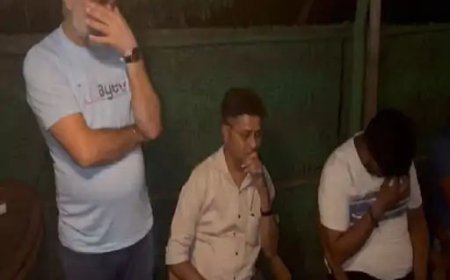 दुर्ग पुलिस का सीजी प्राइड रेस्टोरेंट में छापा:3 महिलाओं सहित 12 रसूखदार हुक्का पीते हुए गिरफ्तार