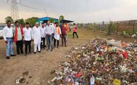 गौठान का निरीक्षण करने पहुंचे पूर्व विधानसभा अध्यक्ष...कहा- भरोसे के सम्मेलन की जगह धोखे का सम्मेलन कर रही सरकार