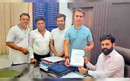 निर्देश जारी किए:निगम के अफसर टैक्स के लिए नहीं ले रहे थे 2 हजार रुपए के नोट, चेंबर ने आयुक्त से की मांग