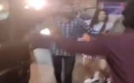 रायपुर शहर की बीच सड़को पर लड़कियों ने दोस्तों के साथ  कार रोककर किया डांस, थाने ले आई पुलिस तो पकड़े कान