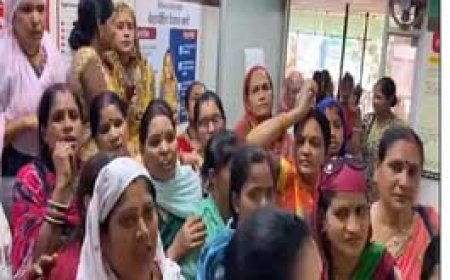 तीन घंटे तड़पती रही गर्भवती, फिर मौत:परिजन बोले- इलाज छोड़ इधर-उधर की बातें करते रहे डॉक्टर्स, फिर निजी अस्पताल किया रेफर, जमकर हंगामा