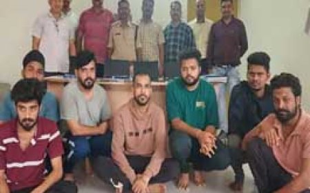 दुर्ग और बिलासपुर पुलिस ने की ऑनलाइन सट्टा पर कार्रवाई:बिलासपुर में दो पैनल चलाते हुए 7 और विशाखा पट्टनम से भी 7 आरोपी गिरफ्तार