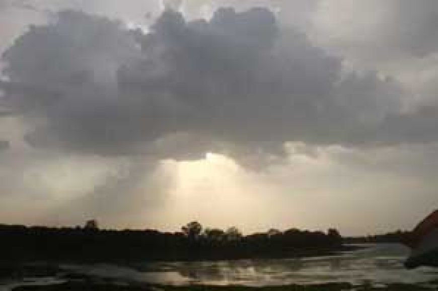 अषाढ़ में जेठ जैसी गर्मी... कई जगहों पर बारिश, आज से राहत की उम्मीद