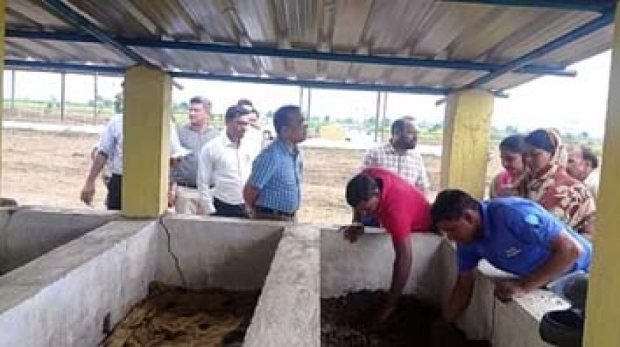 गोधन न्याय योजना में लापरवाही पर गाज: चार ग्राम पंचायत सचिव सस्पेंड, कृषि विस्तार अधिकारी सहित 60 को नोटिस