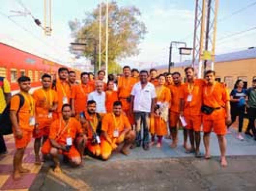 155 कांवरियों का जत्था बाबाधाम रवाना