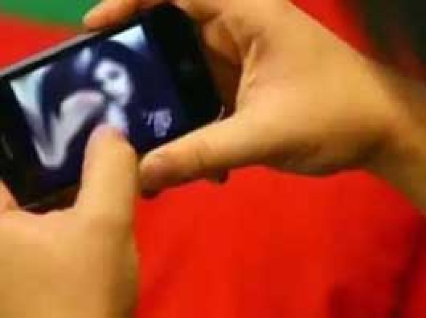 युवती ने आरक्षक को कॉल करके बनाया न्यूड VIDEO:वायरल करने के नाम पर किया ब्लैकमेल, 3.16 लाख रुपए वसूले; धोखाधड़ी का केस दर्ज