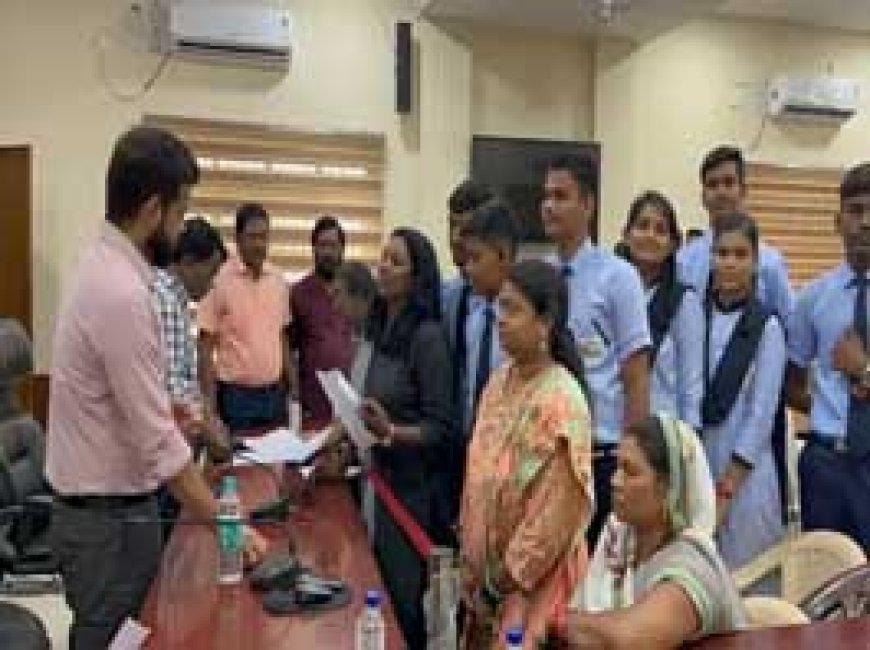 स्टूडेंट्स ने बनाई फ्यूल चोरी रोकने की डिवाइस:आत्मानंद स्कूल के छात्रों के प्रोजेक्ट्स को IIT असम के जोनल नेशनल इनोवेशन में मिला फर्स्ट प्राइज
