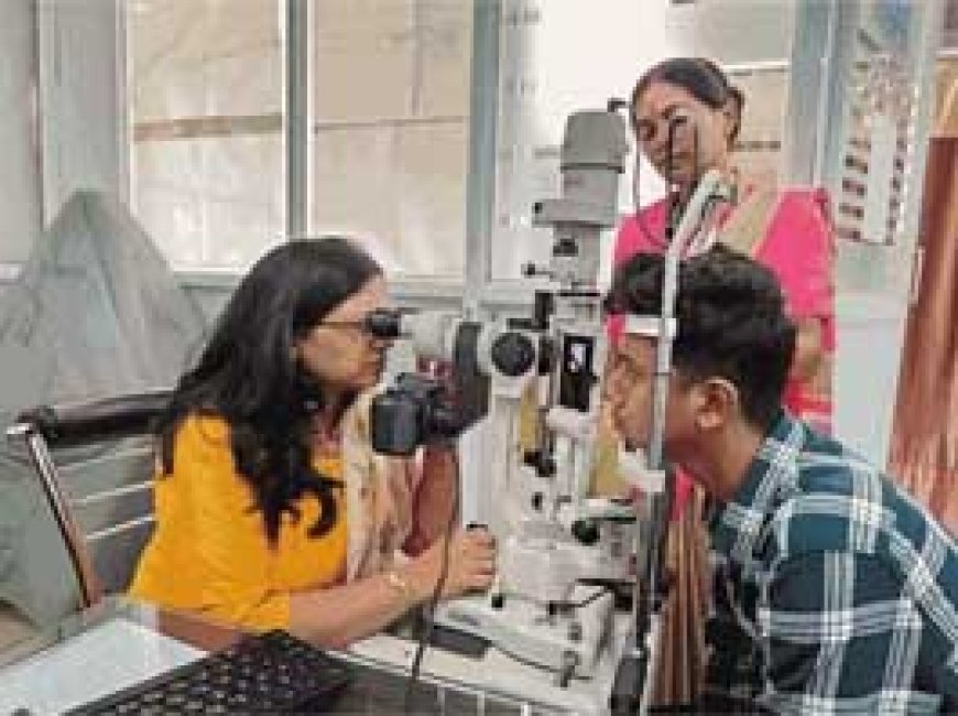 छत्तीसगढ़ में तेजी से फैल रहा आई फ्लू:बिलासपुर जिले में दो दिनों में 500 मरीज मिले, दुर्ग में संक्रमितों में स्कूली बच्चे सबसे ज्यादा