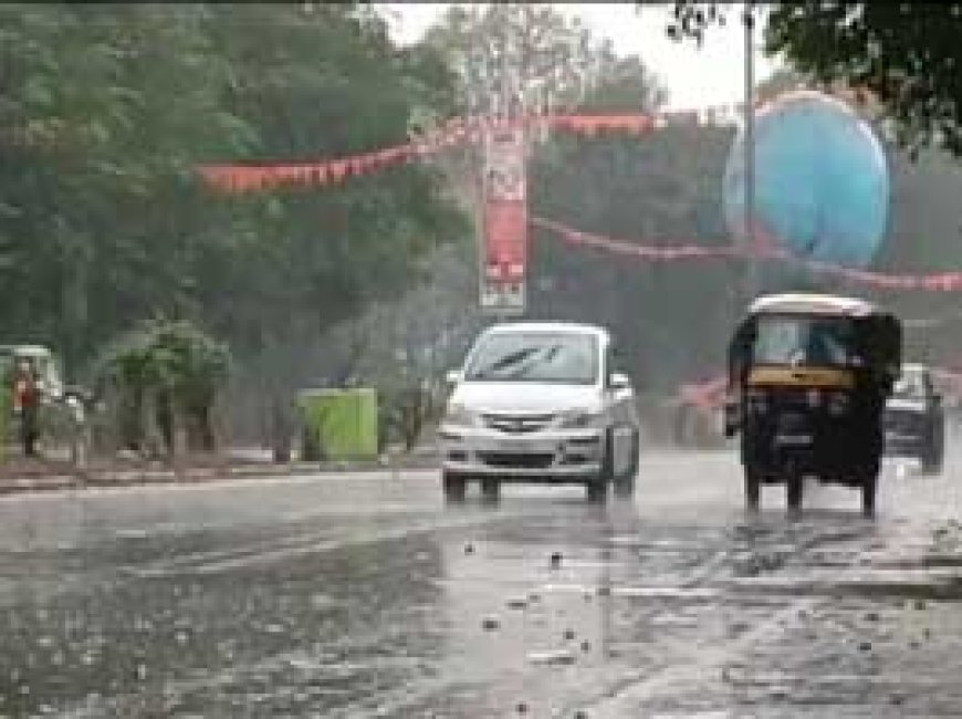 छत्तीसगढ़ के 18 जिलों में जमकर बरसेंगे बादल:रायपुर, दुर्ग सहित कई जिलों में अगले दो दिन भारी बारिश की चेतावनी, 8 जिलों में रेड अलर्ट
