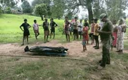 छत्तीसगढ़ में राखी बंधवाने आए जवान की हत्या:नक्सलियों ने देर रात अगवा कर धारदार हथियार से मार डाला, सुबह गांव में फेंका शव