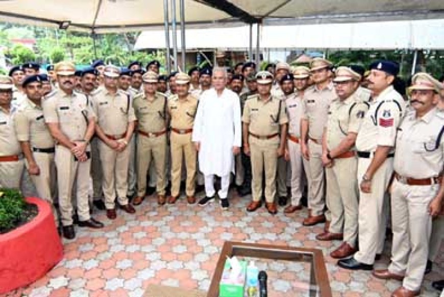 रायगढ़ बैंक डकैती सुलझाने वाले पुलिस कर्मियों को मिलेगा सम्मान एवं विशेष प्रोत्साहन: मुख्यमंत्री