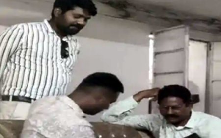 बीजेपी की वॉल पें​टिंग मिटा रहे निगम कर्मियों की​ पिटाई....कर्मचारी बोले- नशे में दो लोगों ने गाली-गलौज की, फिर लाठी और हॉकी-स्टिक से पीटा