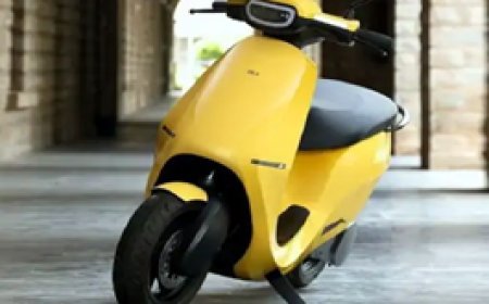 बिना ट्रेड लाइसेंस के चल रहे ओला शोरूम सील:बेचे गए सभी ई-स्कूटरों का रजिस्ट्रेशन होगा ब्लैकलिस्ट, परिवहन अधिकारी ने की कार्रवाई