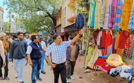 एक्शन मोड़ पर निगम चौथे दिन भी अवैध कब्जों पर चला बुलडोजर