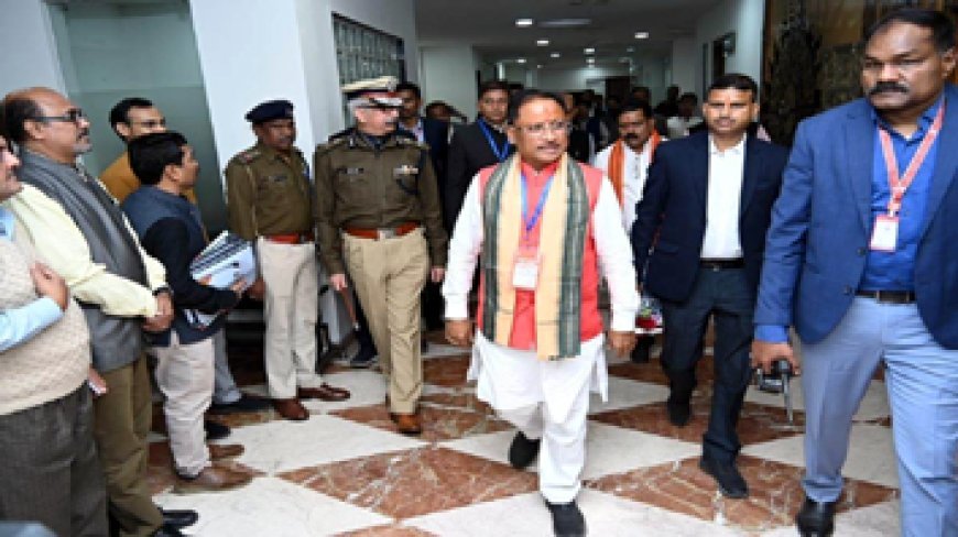 थोड़ी देर में साय कैबिनेट की पहली मीटिंग:4 प्रस्तावों पर होगी चर्चा; PSC घोटाले की जांच और गरीबों को आवास देने पर होगा फैसला