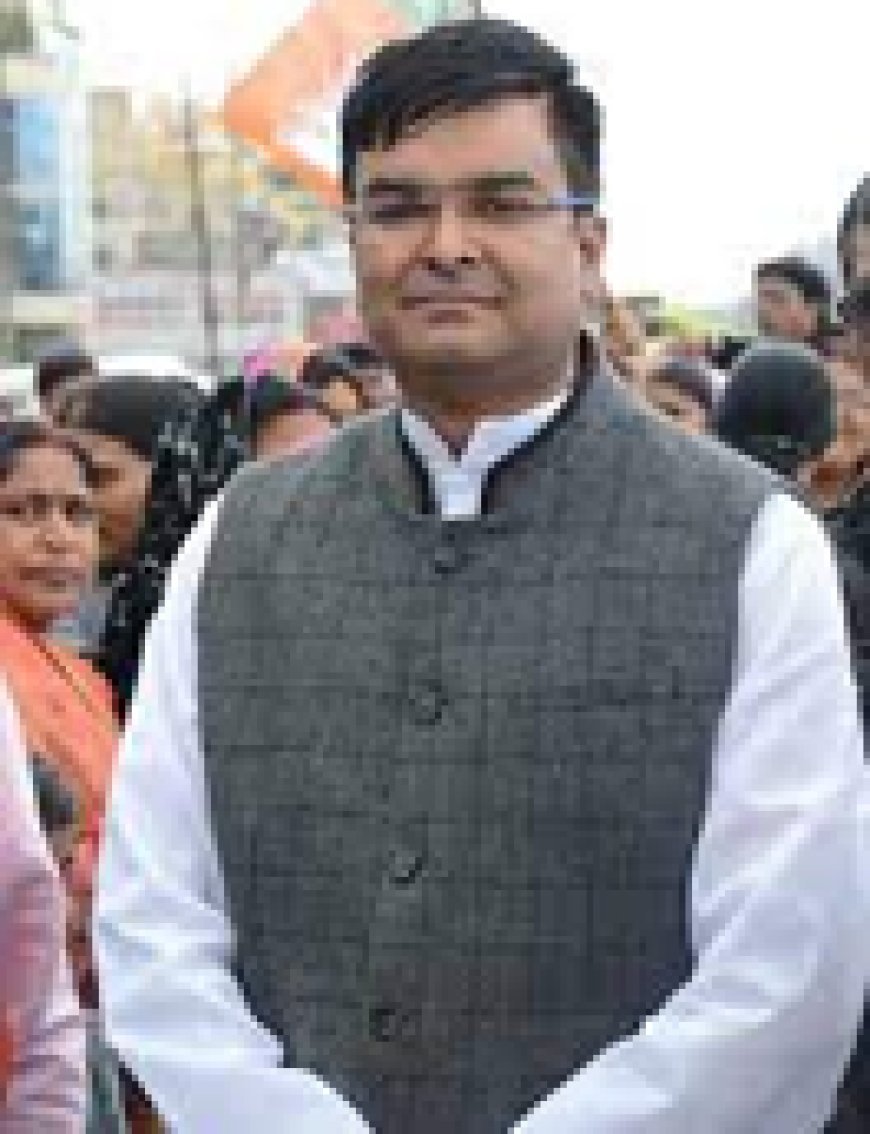 वैशाली नगर विधायक रिकेश सेन अचानक अहमदाबाद रवाना