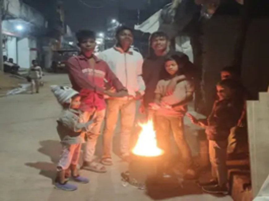 छत्तीसगढ़ में ठिठुरन बढ़ी, सरगुजा में शीतलहर:12 जिलों में न्यूनतम तापमान 11 डिग्री से नीचे, अंबिकापुर में रात का टेंप्रेचर 5.3 डिग्री