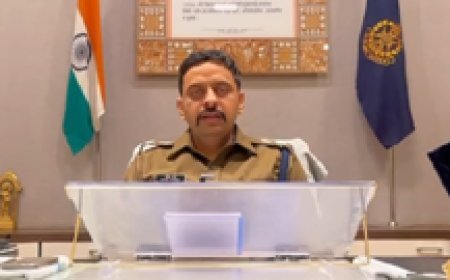 उज्जैन पुलिस की आदतन अपराधियों पर नकेल.... पत्रकारिता के नाम पर होती थी अवैध वसूली, पुलिस ने दी हिदायत... देखें विडियो. 