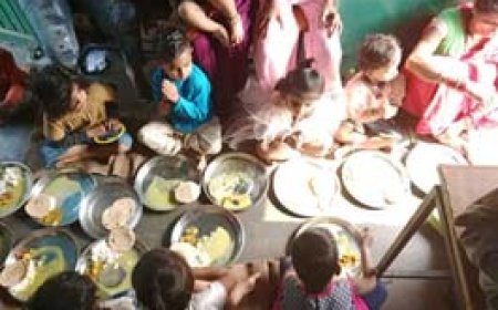 दुर्ग में 241 आंगनवाड़ी केंद्र किराए पर संचालित:10 बाय 10 के कमरे में बच्चों का घुट रहा दम...