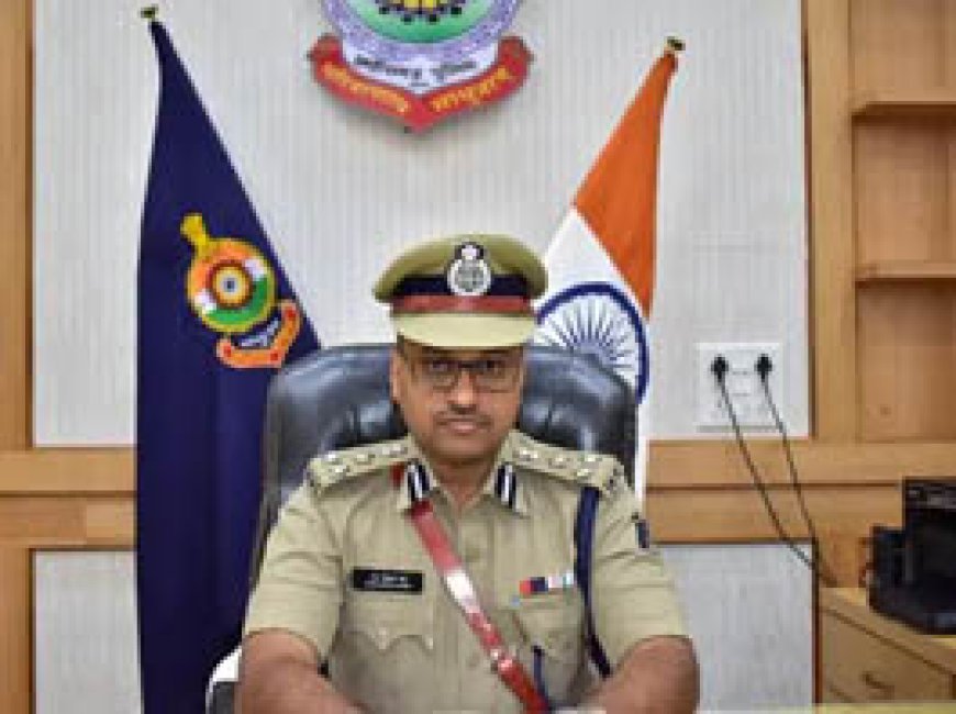 ब्रेकिंग न्यूज : पुलिस विभाग में ट्रांसफर....एसएसपी दुर्ग ने 25 पुलिस अधिकारियों और कर्मचारियों का किया तबादला, देखें पूरी लिस्ट