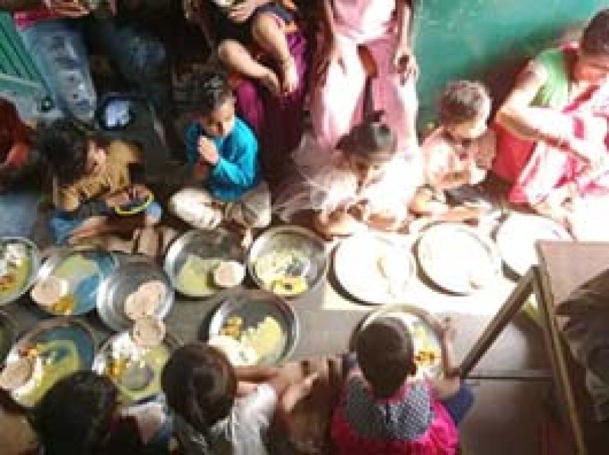 दुर्ग में 241 आंगनवाड़ी केंद्र किराए पर संचालित:10 बाय 10 के कमरे में बच्चों का घुट रहा दम...