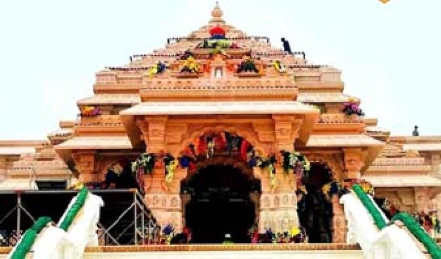 दिन में ही नहीं..रात को भी चमक रहा रामलला का भव्य मंदिर, खूबसूरती के हो जाएंगे कायल